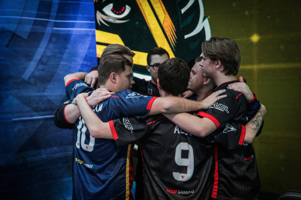 FaZeClan's tweet photo. We are THROUGH! Tune in this weekend as FaZe Clan compete in the Playoffs at @EL's $1,000,000 Counter Strike Major! 

#FaZeUp https://t.co/vem7ibphyk