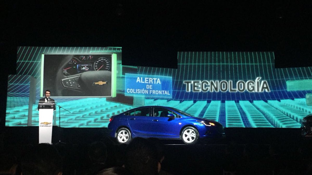 Proauto_EC's tweet photo. Llegaron para quedarse. Lanzamiento de los nuevos Cruze y Tracker. Bienvenidos al único concesionario #PRO. https://t.co/VEP4Fs1s23
