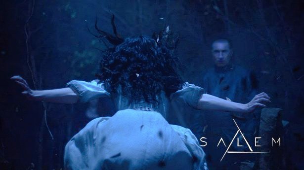 MelbourneCD's tweet photo. #MyTransformationLooksLike Mary losing her power...But comes back ,absorbs her strongest magick n becomes Queen Of The Essex Hive..again!! https://t.co/ShaJ4FTkX2