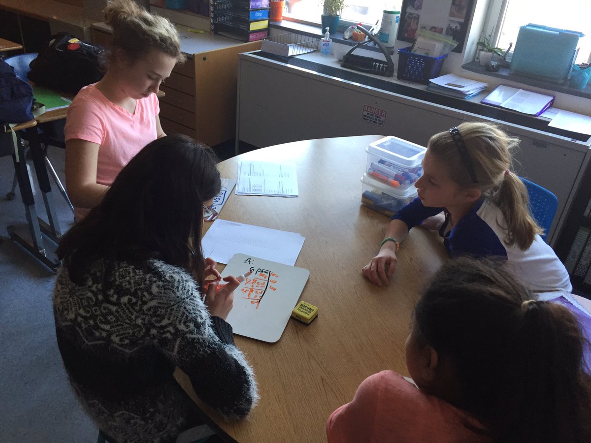 dres_kamiyama's tweet image. Learning by teaching &amp;gt;&amp;gt; Sophie helped teach math class today! 😊#spaceforlearning #spaceforteaching #spaceforothers