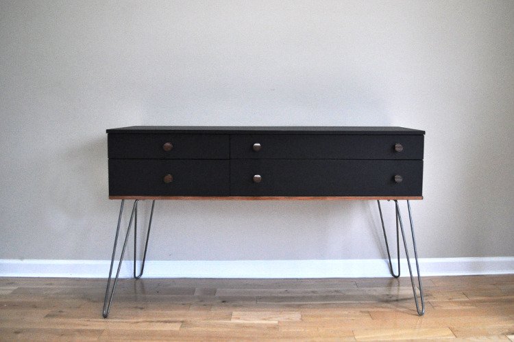 APlentifulLife's tweet photo. Upcycled Sideboard Check out how I styled our upcycled sideboard on the blog today! https://t.co/uRYKFczPa4 #frugaldecor #upcyclewin #diy https://t.co/s97B1zbRVt