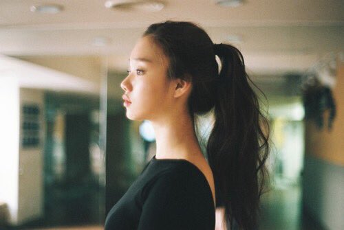 lee sung kyung 이성경 pics tweet media