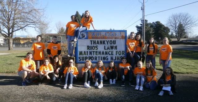 salemkeizer's tweet photo. The @WhiteakerMS National Jr Honor Society would like to thank Rios Lawn Maintenance for the donation of their NJHS t-shirts! https://t.co/gMoCXIMFsc
