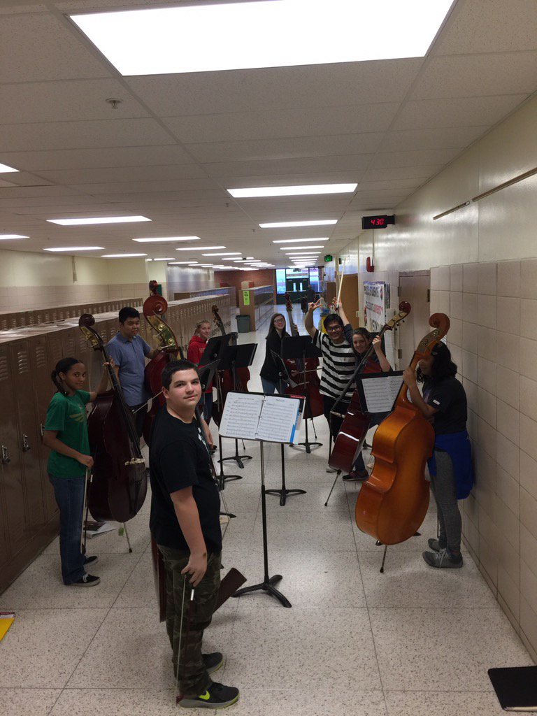 Croxtonmusic's tweet photo. Upperclassmen come help the PHMS basses! @phmsbcps @BCPSMusic @Hall_Pride @lperry_lisa @shanejensen78 #phmsstrings https://t.co/Z57DAotDxq