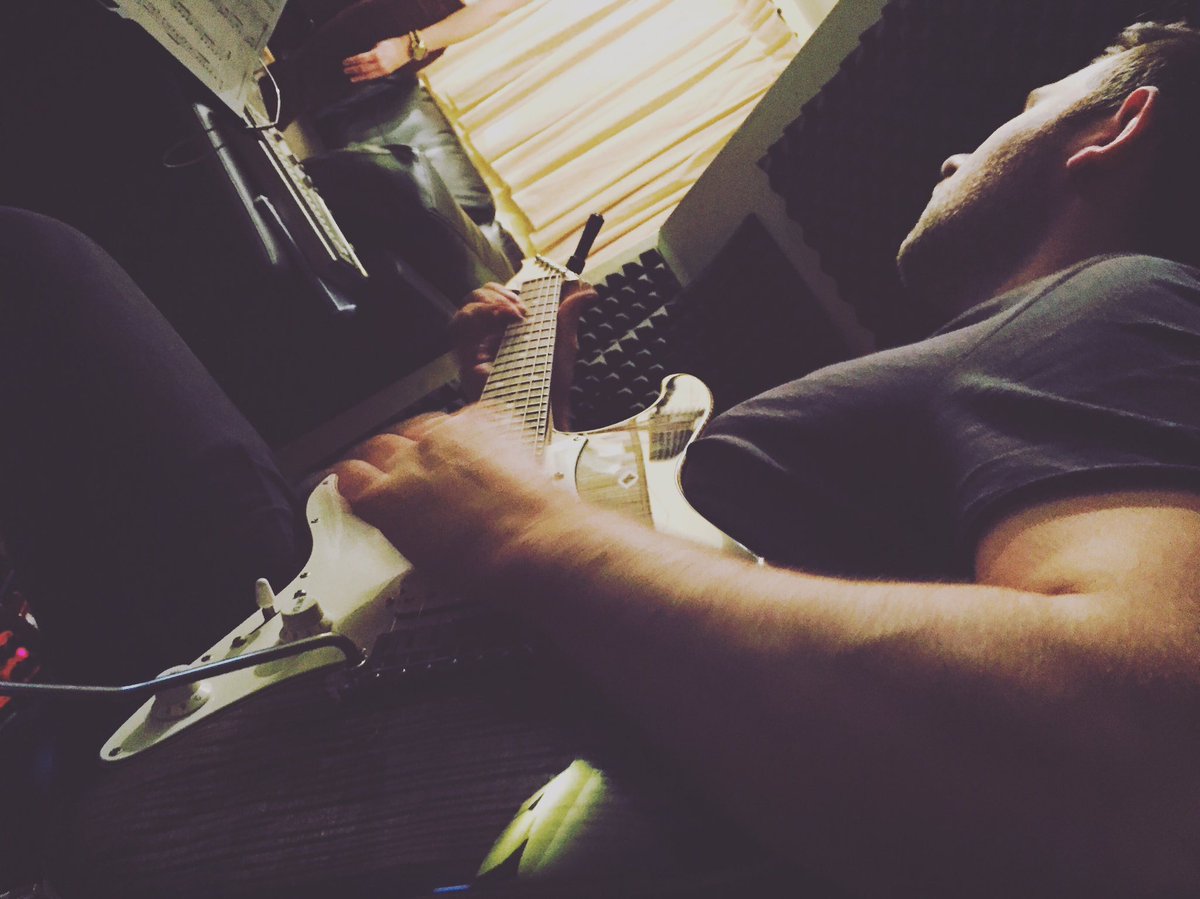 livebynyte's tweet photo. Great to have @benlochrie in the band - cracking solos tonight in rehearsals! #guitarist #musician #band #livebynyte https://t.co/rlPz6tu38A