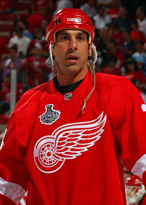 Happy birthday to Chris Chelios born on this day in 1962.  