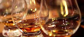 LittleJumboBC's tweet photo. #yyj #scotch #whisky #robbieburnsday Robbie Burns deserves a toast! And we have just the 'wee dram' for you. Open 5 PM until midnight. https://t.co/xk6D9EnXIF