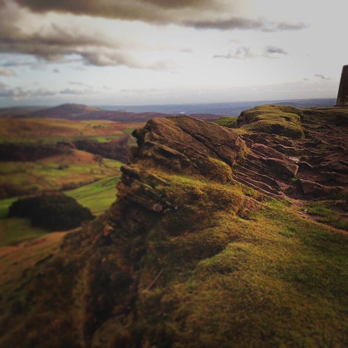 The top of Shutlingsloe aka "The Cheshire Matterhorn", looking towards Macclesfield Forrest #hiking #cheshirehills #cheshire #Macclesfield
