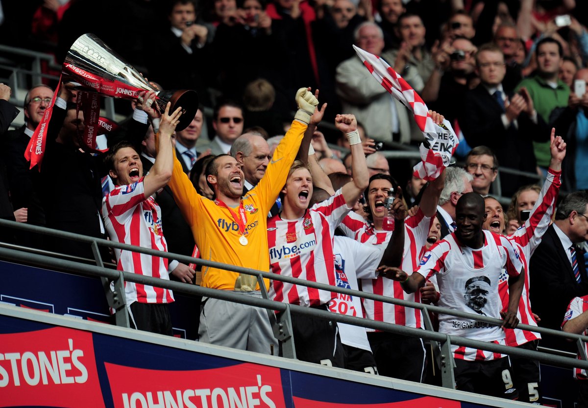 wembleystadium's tweet photo. @SouthamptonFC Great to have you back! https://t.co/Bl1bL8fI3B