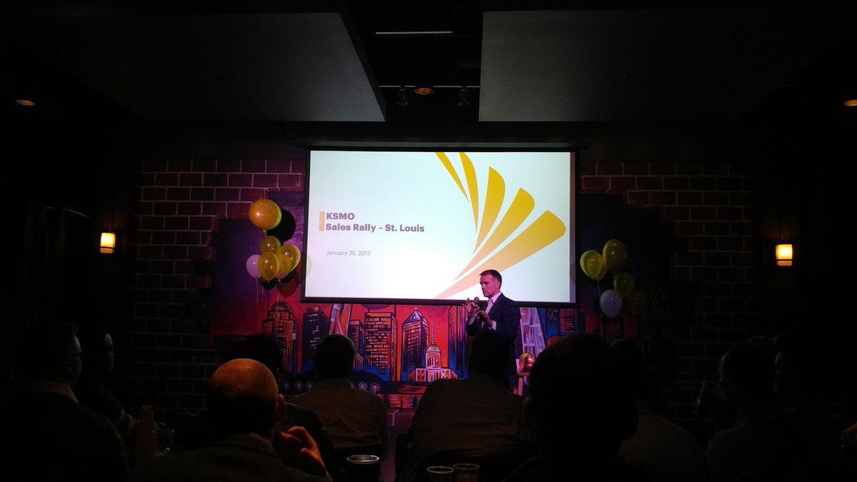 Momoney_momo's tweet photo. #stltownhall under way!
#ksmoleadingthecharge
@KSMOSprint @tdown14 @j8o8e8 @TimMiller44 @sprintoconnell https://t.co/AJxwtW7EWB
