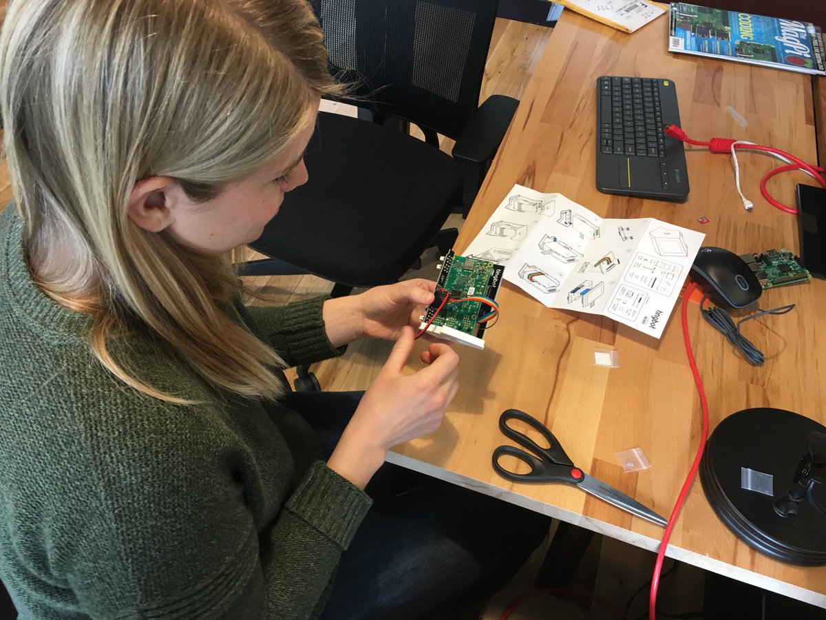 Raspberry_Pi's tweet photo. Our SF team finally built their @thetingbot and it's now on display, cycling through some of @samalderhyde’s amazing illustrations: https://t.co/zJp5V9V4k4
