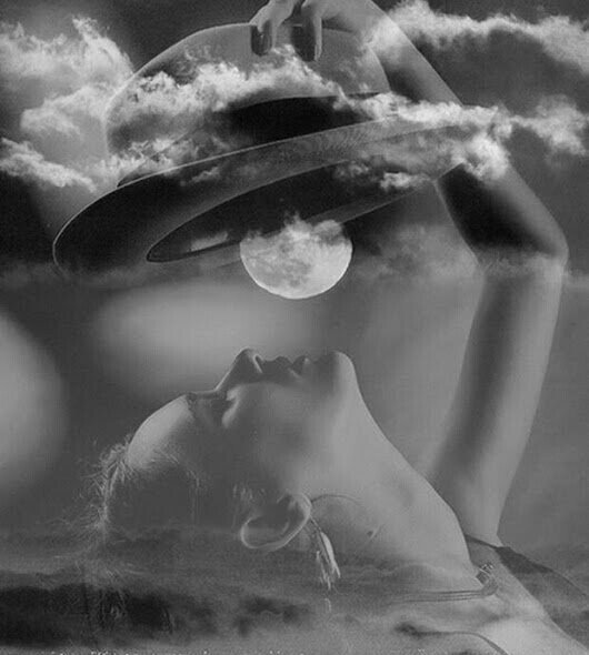 #GeceyeBirsözBırak..
Allah var Gam Yok..
Allah hepimize herşeyin hayırlısını nasip
etsin..
Sabahlarda.....