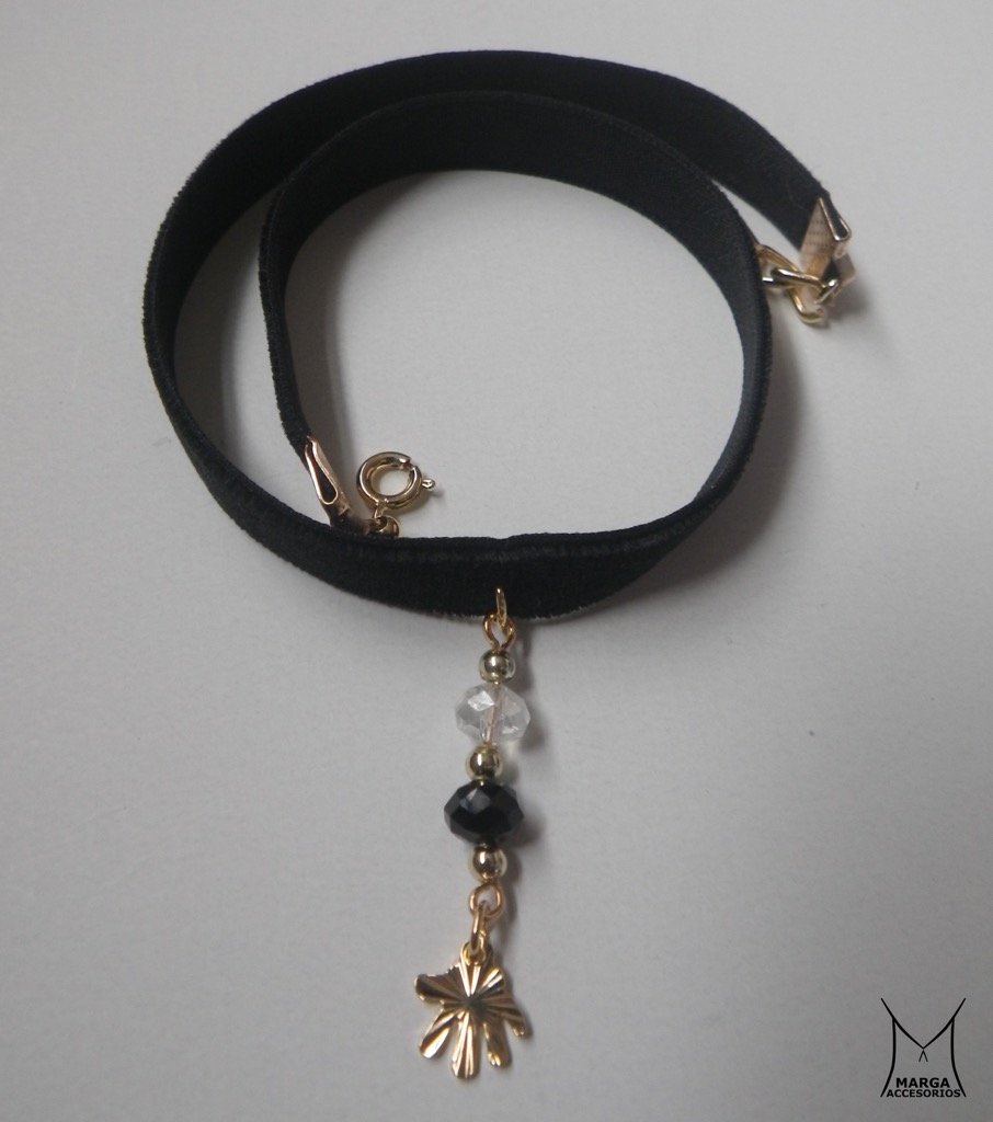 MargaAccesorios's tweet photo. Casual Choker #Choker #hand #nyc #Mexico #Peru #Argentina #Chile #Costarica #Venezuela #Uruguay #fashion #moda #dije https://t.co/M9nEVEoY7g