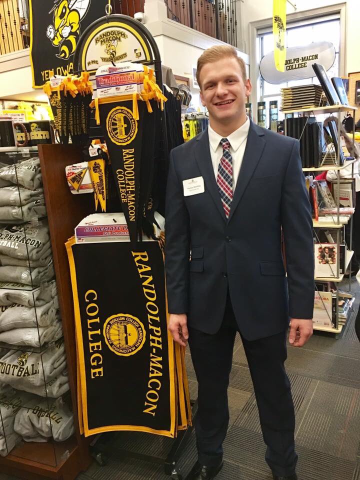 TMec5's tweet photo. My Presidential Scholars' day at Randolph-Macon was great! The interview went very well, and I got to do a fun overnight with the 🏈 team! https://t.co/XZNiyP8xqL