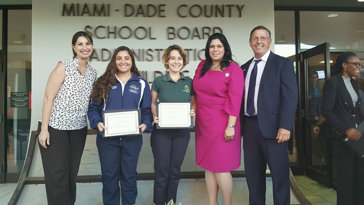 TERRA_principal's tweet photo. Joana Rodriguez-Pomona College
Julia Talamo-Mount Holyoke College
@TerraWolves @TERRAPTSA  @MDCPSSouth @MiamiSup @LubbyNavarro https://t.co/hCg4HCHwXT
