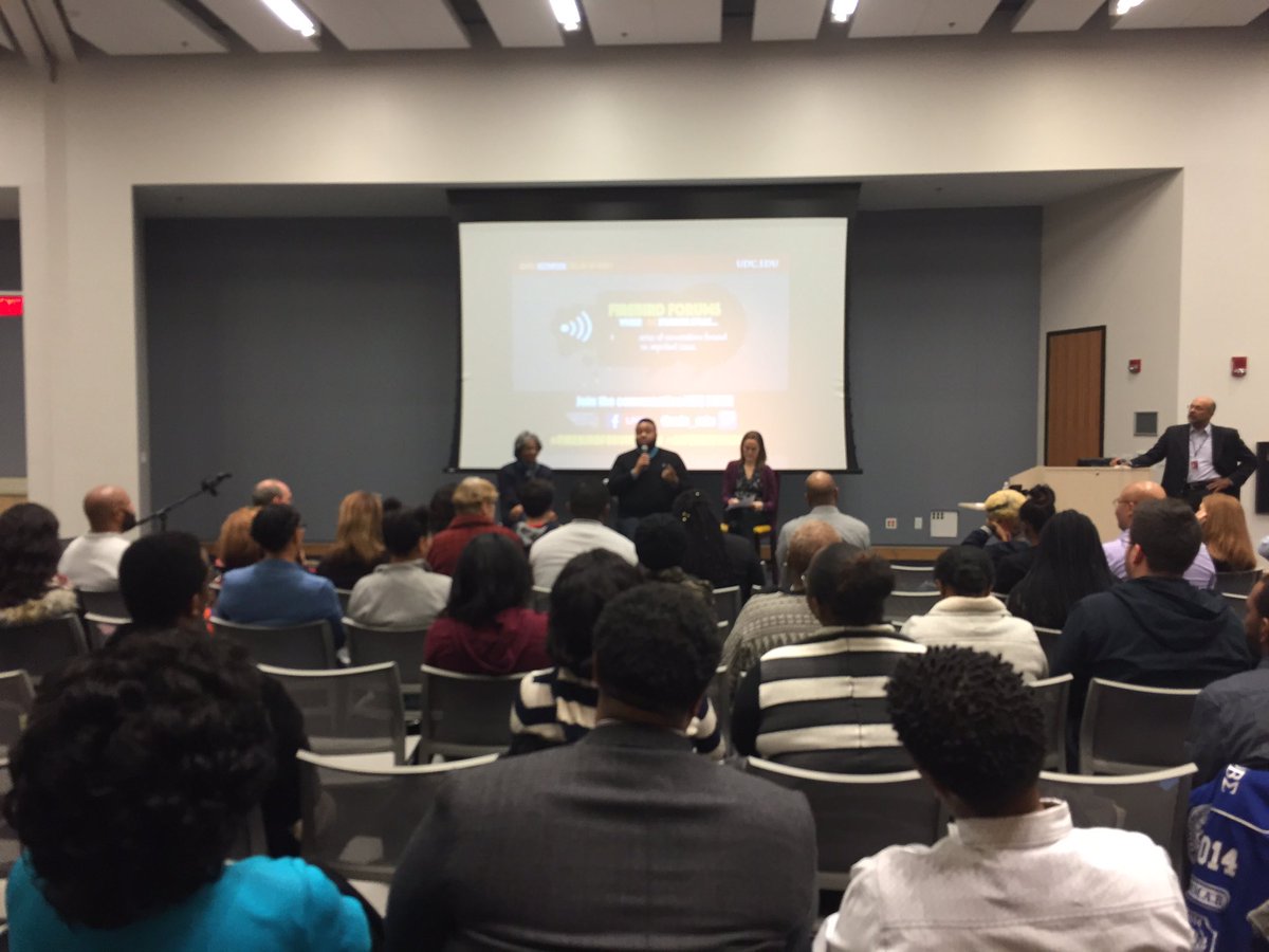 udc_edu's tweet photo. Dr. Hunt is speaking now. #firebirdforums https://t.co/ZQ6XZ2OA4x