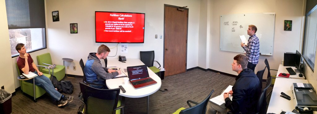 VTTurfTeaching's tweet photo. @bumperscollege students hard at work reviewing turfgrass mathematics for upcoming @JohnDeere @GCSAA collegiate Turf Bowl ⛳ #TurfMath #GIS17 https://t.co/lljctIb7TD