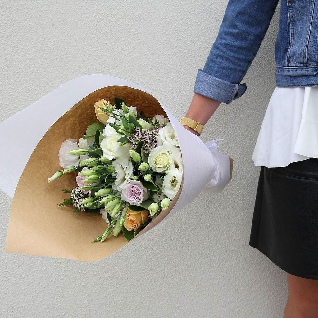 Our sister site @hampersacrossmelb has a beautiful range of fresh flowers that can be adde… ift.tt/2j6d0q5