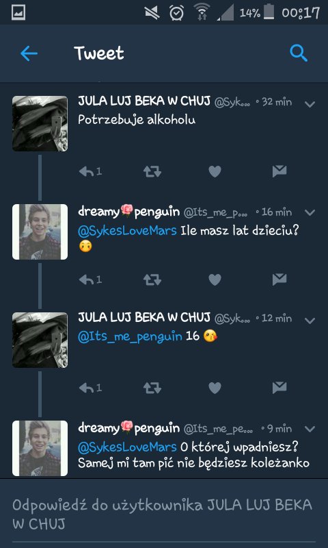 Its_me_penguin's tweet photo. 2 typy ludzi
#tweetme #tweetmekurwa #zdjeciaktorenieprzestanamniesmieszyc #ZdjeciaKtoreZryłyMiPsychike https://t.co/3pWppC3UO0