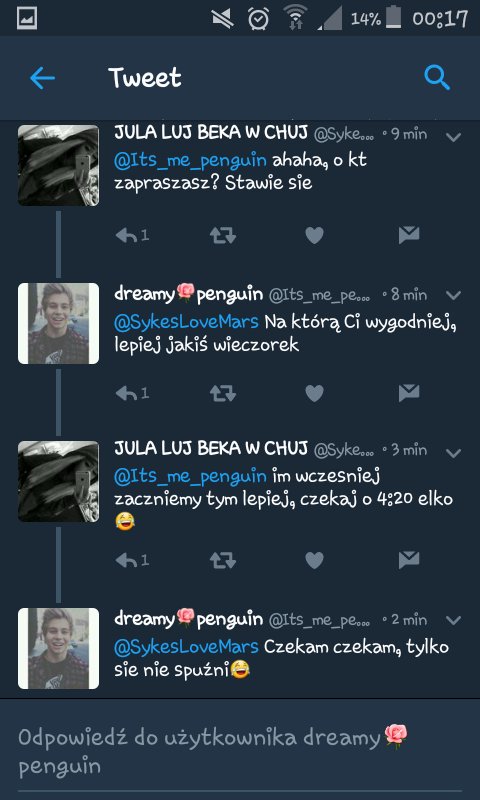 Its_me_penguin's tweet photo. 2 typy ludzi
#tweetme #tweetmekurwa #zdjeciaktorenieprzestanamniesmieszyc #ZdjeciaKtoreZryłyMiPsychike https://t.co/3pWppC3UO0