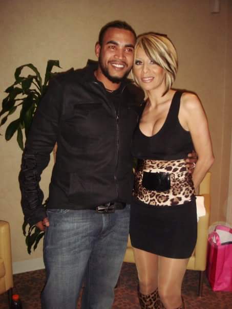 IvyQueenDiva's tweet photo. @DONOMAR 
Más na' 
🤗 https://t.co/ceWi9mDxAz