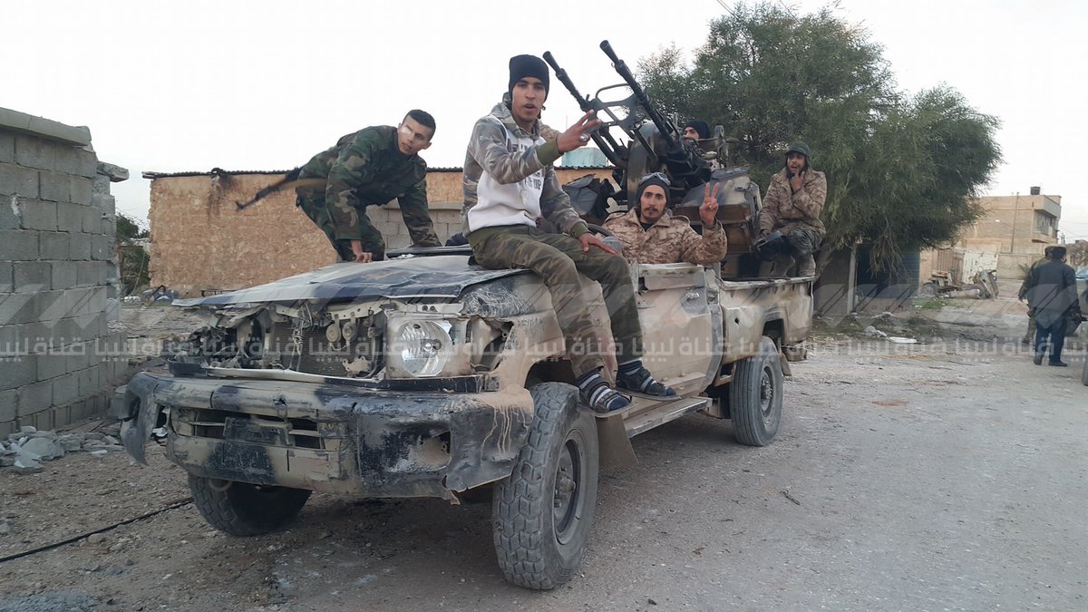 LibyaschannelEN's tweet photo. Libya Channel reporting from liberated #Ganfuda district today
#Benghazi https://t.co/QaA2FKnQFQ