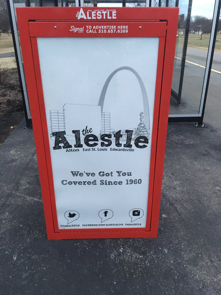crice_alestle's tweet photo. Don't forget to pick up your copy of the Alestle tomorrow!📰🖊 #Alestle #SIUE https://t.co/8zH0pR8d5J