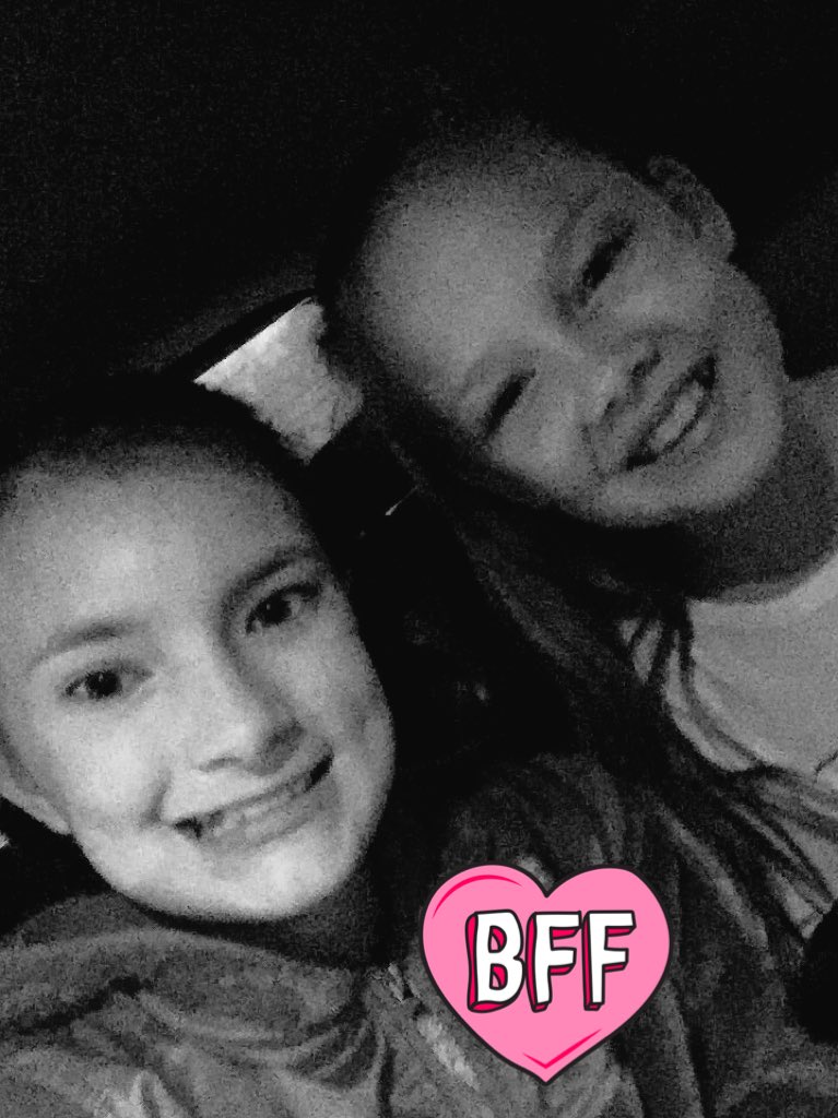 BaileyBextine's tweet photo. With my bff Piper https://t.co/HBzjCO8Nqw