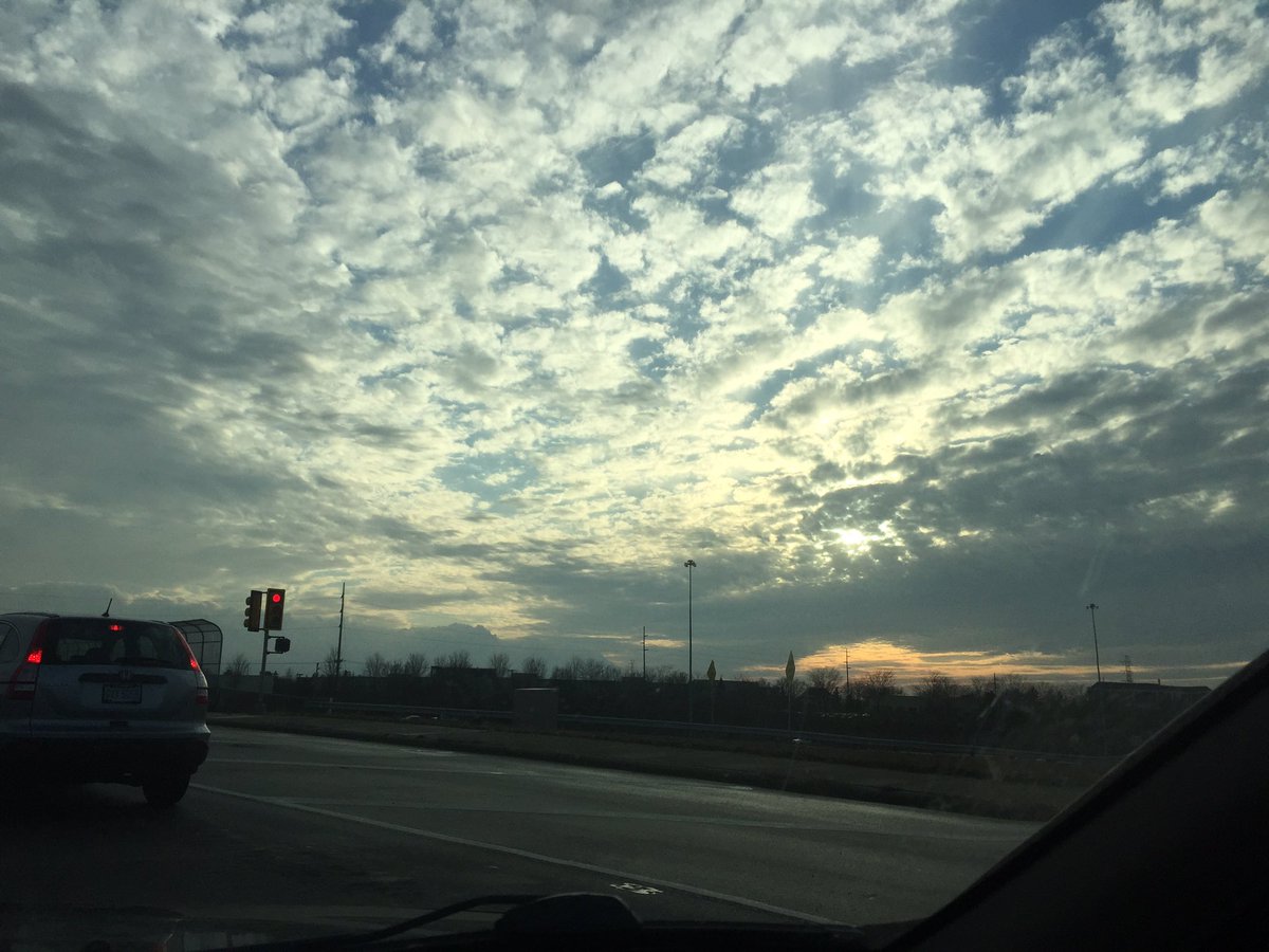 tevtone's tweet photo. Another #view on the way #home from the #gym #sunset #sunsets #foolowme #followback #fff #f4f #followforfollow #follow4follow #follow #cool https://t.co/QjQtafcxDq