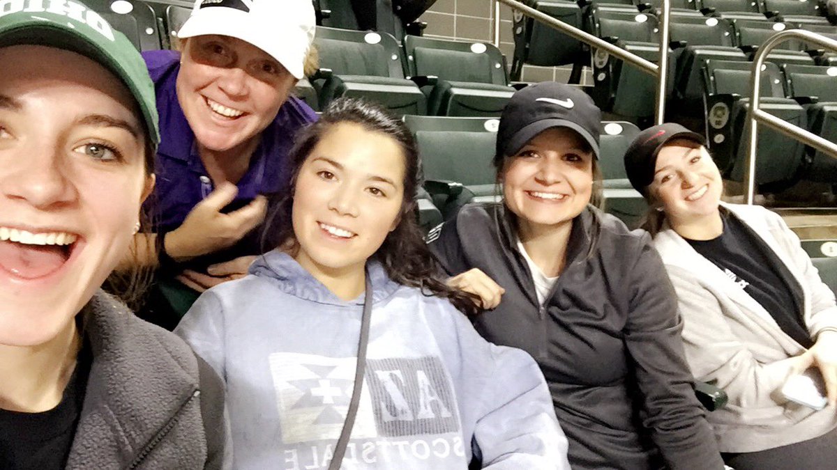 Women's golf @ Women's basketball!! ⛳️🏀 @OhioBobcatWGolf <a href="/OhioBobcatCup/">OhioBobcatCup</a>