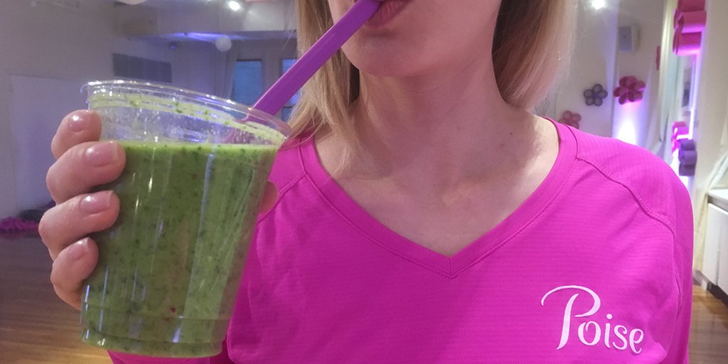 poise's tweet image. #Smoothie, anyone? We’re whipping up #BladderFriendly drinks. Check out our fave #recipe here: icdietblog.wordpress.com/2015/04/14/ic-…
