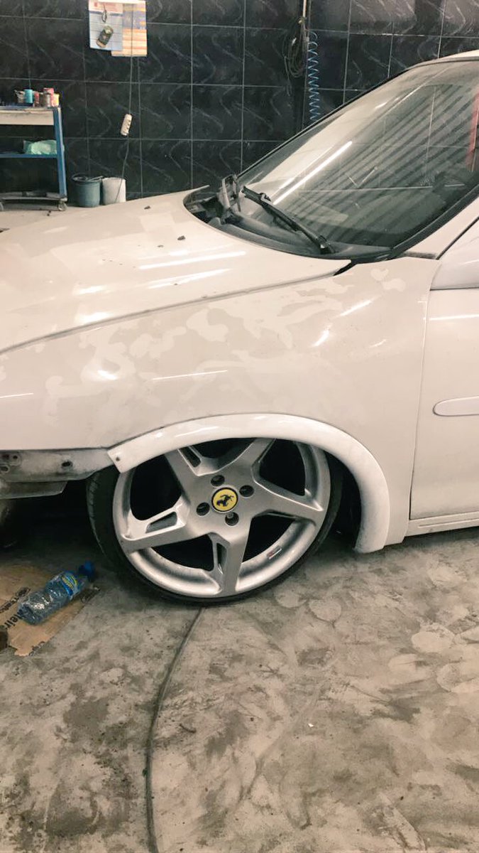 Rapha_Moreira_'s tweet photo. Se o chão é o limite, a brincadeira acaba aqui! 👊🏾😬
#2FCustom #OBrabo https://t.co/qkemA5WlGq
