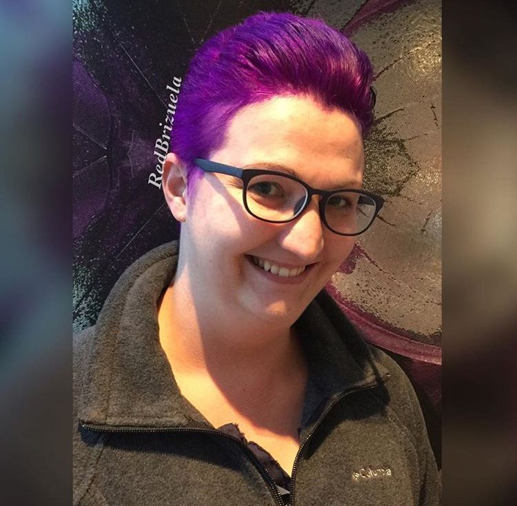 Purple inspired by Bang decor 💜 by Red <a href="/redbrizuela/">A.</a> at Bang Salon at The Yards. #bangsalon… ift.tt/2kupq7w