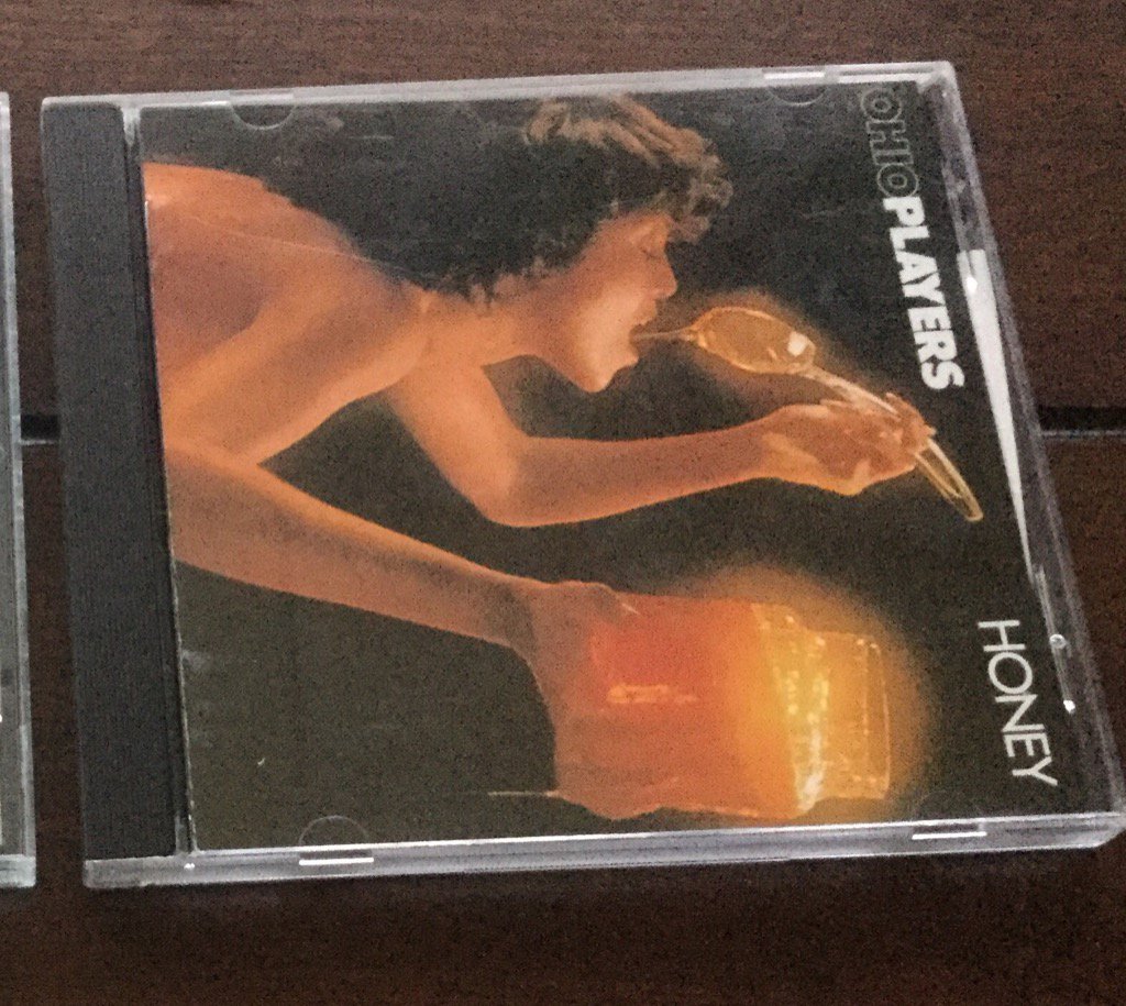   happy birthday. KIRK FRANKLIN
& Stéphane Grappell
& Maria von Trapp
& Edward Van Halen
& Anita Baker 