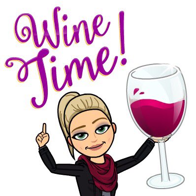 NicolebGeorge's tweet photo. Happy #WinesdayWednesday 🍷 https://t.co/JO21p4wKGI