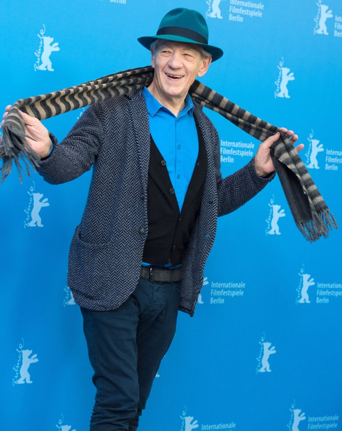 BohemiaRdLDN_VS's tweet photo. #WhoDoYouThinkYouAre #mrcool #IanMcKellen #we❤️thislook #classstyling https://t.co/L47wdcJQVg