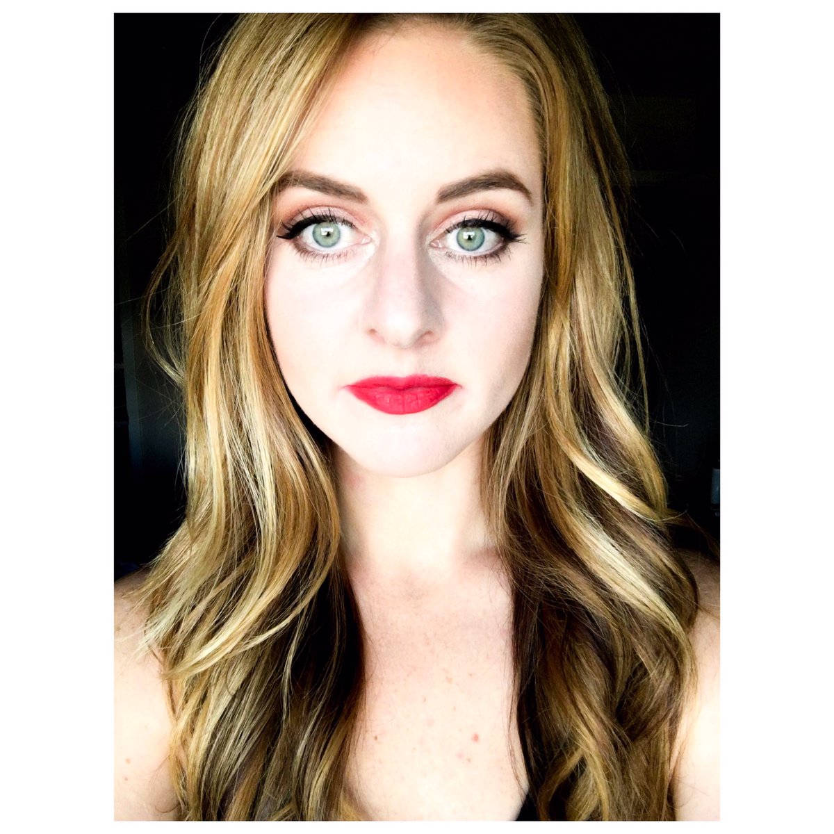 yourgr8face's tweet photo. Stubborn like my #liquidlipstick. 💁🏼#younique #yourgr8face #splashliquidlipstick #palettefive https://t.co/ljtf7seCmN