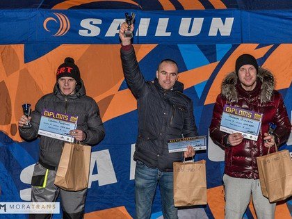 Rīgas Ziemas kausa ledus cīņās triumfē Dimiņš ar 'Audi 80' go4speed.lv/lv/news/autosp…