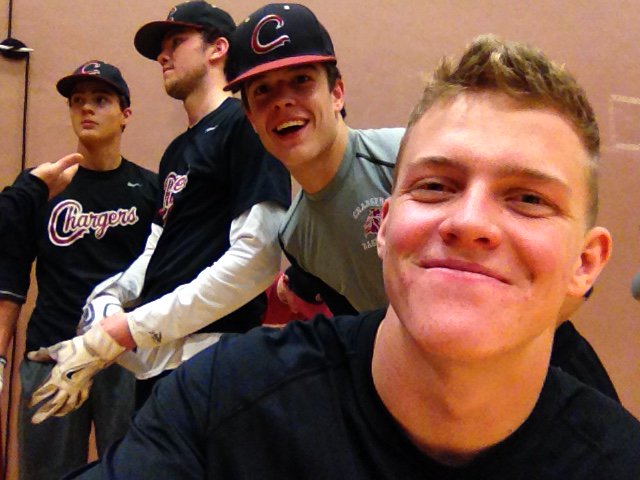 OneCrazyCoach's tweet photo. Warning: unattended iPad's will be used by #SelfieExperts @JtWink22 https://t.co/6jUuSjHMCD