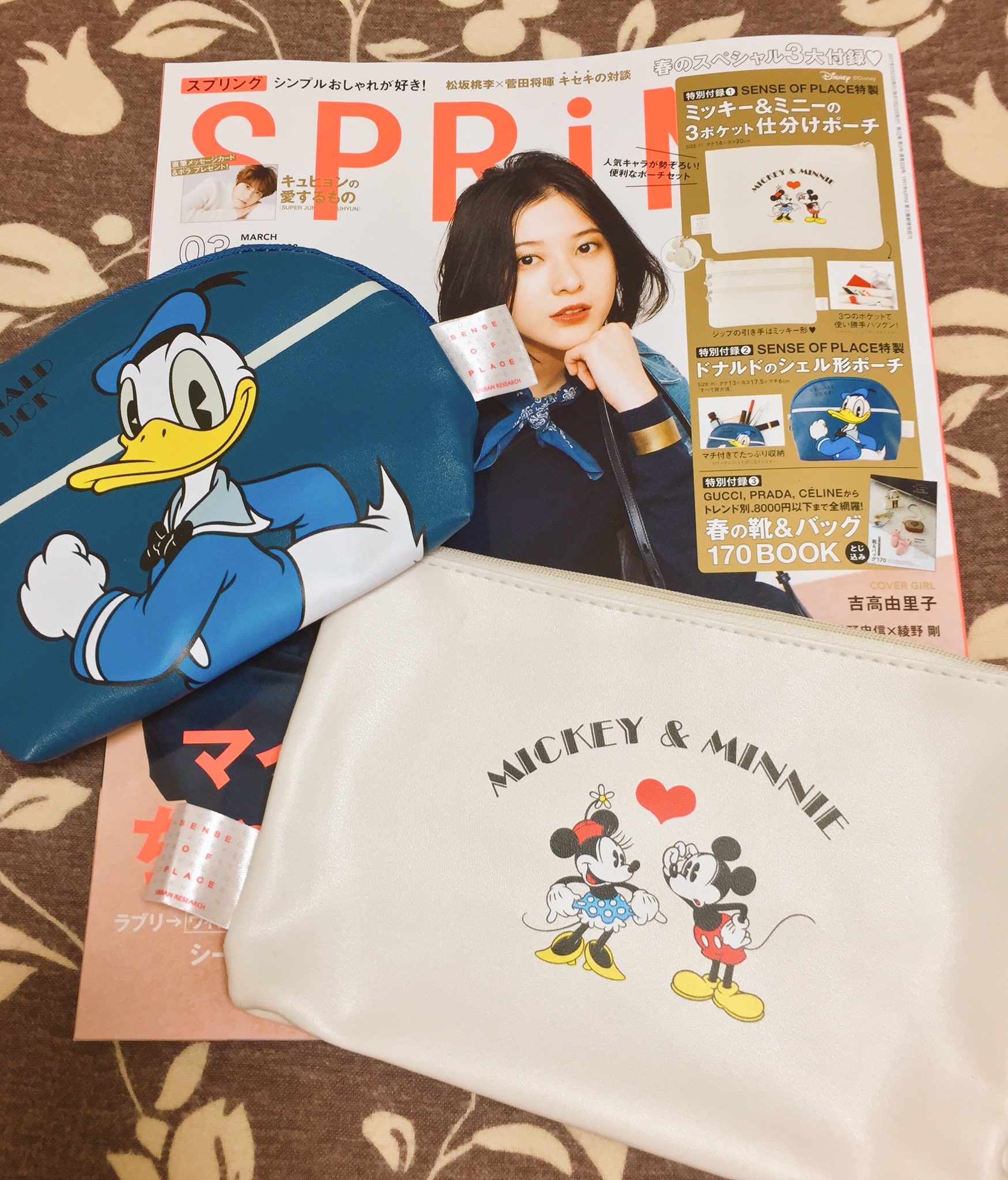 Nailラコワちゃん 雑誌の付録のディズニーポーチ欲しさにspring買ってしまった かなりしっかりしたポーチでビックリ ミキミニとドナルド2つ入ってます ドナルドはマチ付き これで0円は安いな 雑誌付録 Spring付録 ディズニーポーチ 付録ポーチ