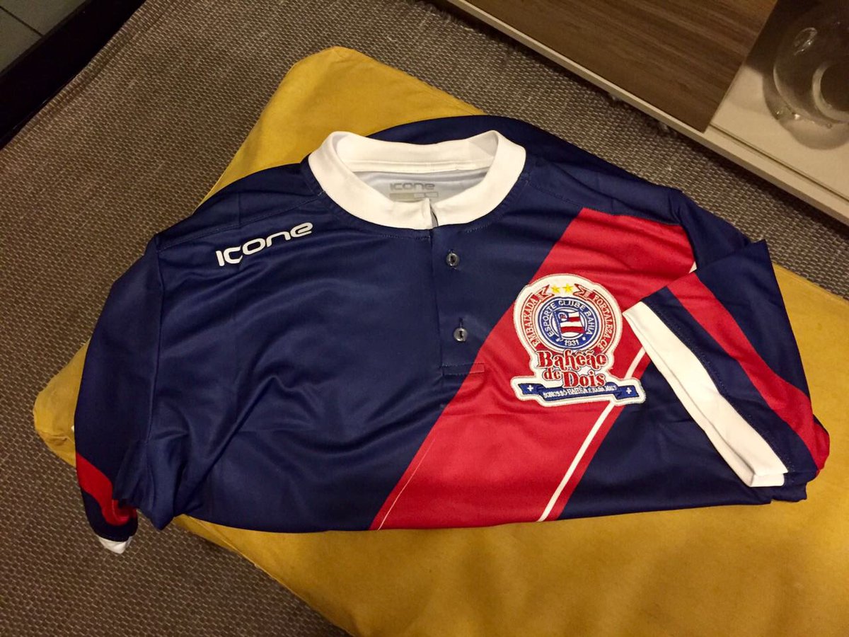 EmbBaheaodeDois's tweet photo. E HOJE TEM BAÊA! Primeiro jogo  oficial do Esquadrão em 2017. É tanta certeza q levantaremos títulos, q mandamos fazer as faixas. #BBMP https://t.co/iqmLtBFT06