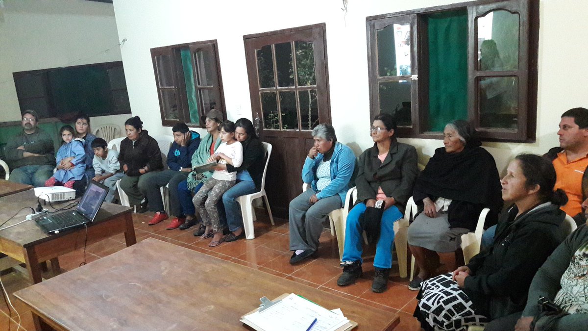 kraumscz's tweet photo. Socializando Tasa de Aseo Urbano. Municipio Vallegrande #basureandobolivia https://t.co/1PzyN3fLto
