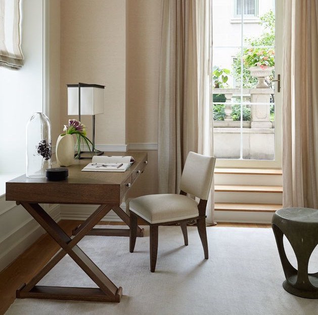 ArchDigest's tweet image. How to carve an office out of a small space: archdg.co/6P3qhpj