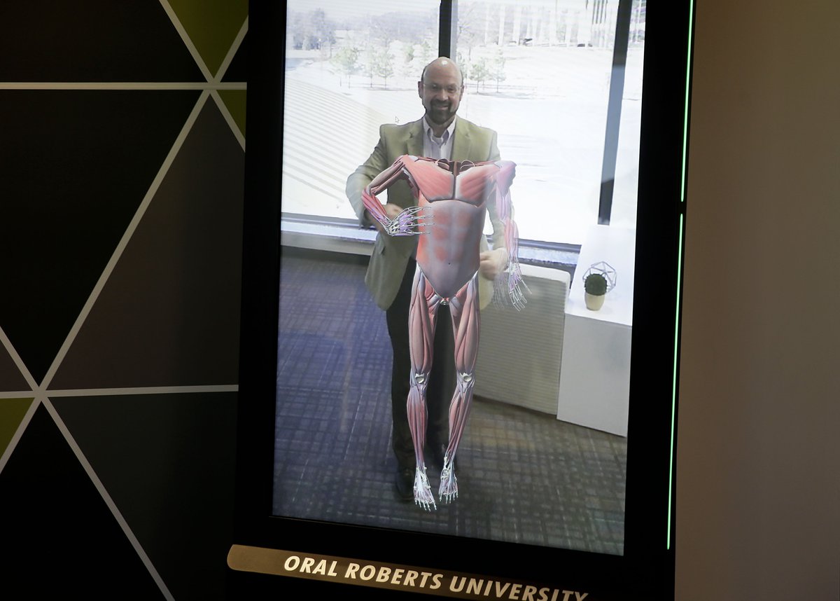 Innovate4EDU's tweet photo. An enterprise approach to augmented and virtual reality for education by @TheCIOReview https://t.co/WSfa5SBFJb @OralRobertsU @EONRealityInc https://t.co/KlBeXtXA8A