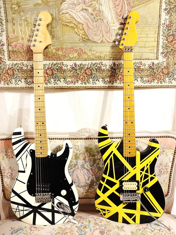 AtelierRococo's tweet photo. #HappyBirthday 62th
#EddieVanHalen！
born January26,1955
#VanHalen
My husband's
#Frankenstrat,
#Bumblebee,
#Kramer neck Frankenstrat,
&amp; 5150！ https://t.co/E5Ao1rItV4