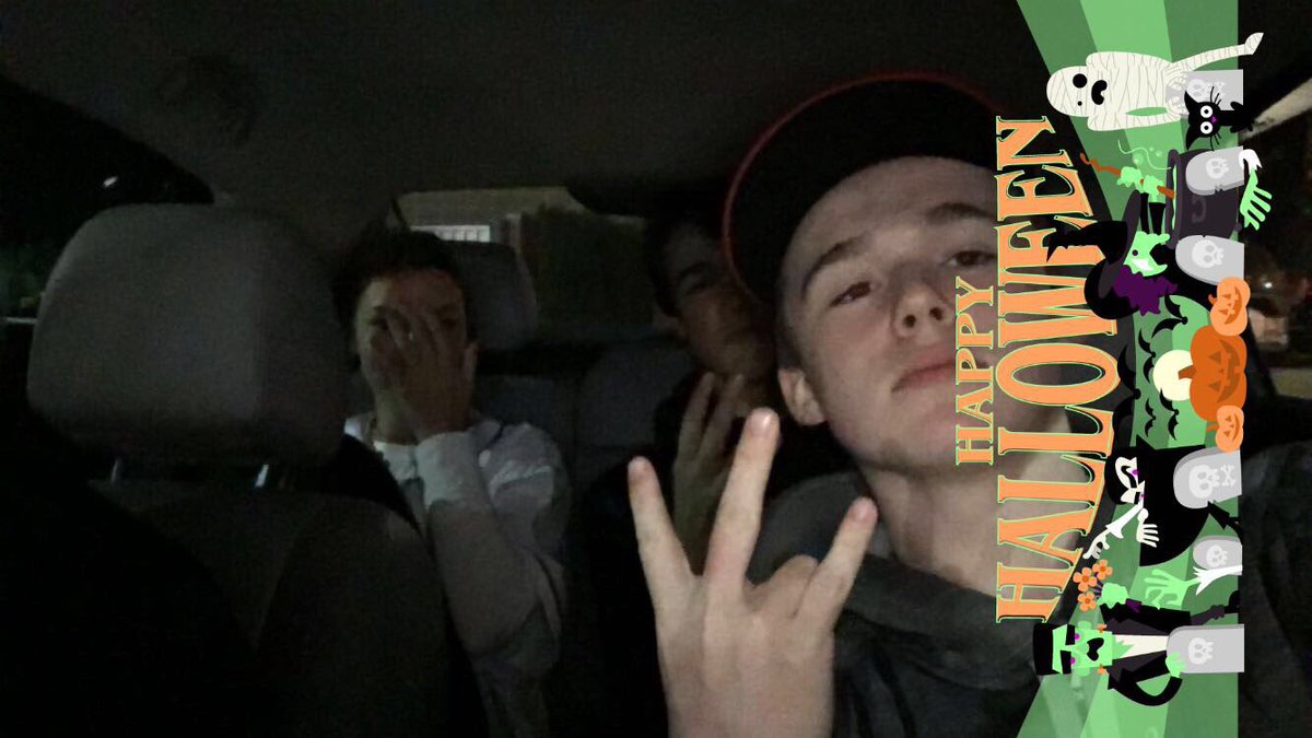 JP_DelFreo14's tweet photo. happy birthday @sophiapuhalsky hope your day was horrid 🤠🤠🤠 #LazerPointer https://t.co/gvntv1eAcp