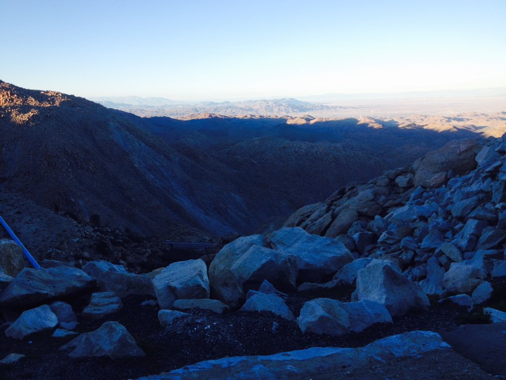 PugaCarillo's tweet image. We passed some mountains