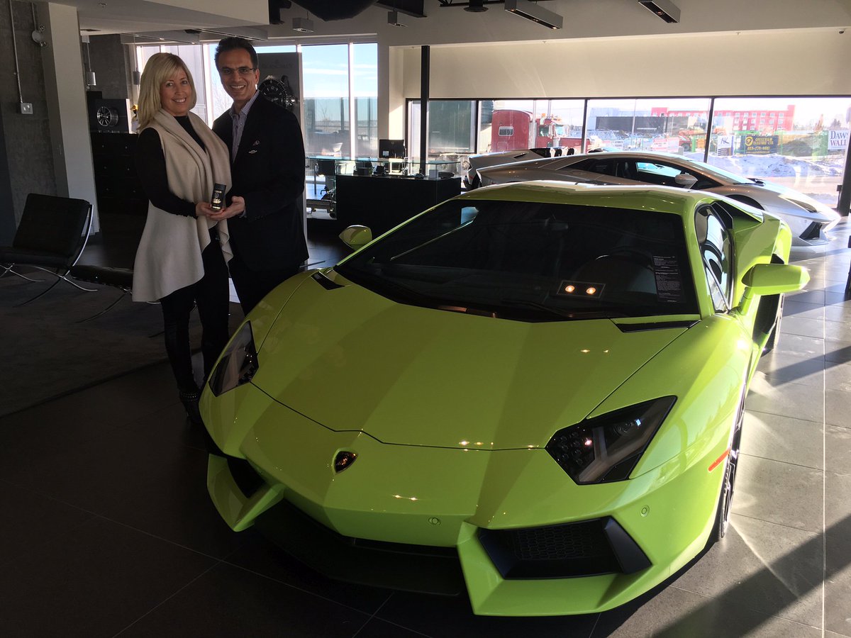 HomesbyRuth's tweet photo. Lots of #organic #adrenaline and big smiles today at @LamborghiniCgy with @PilotsFriendCa #energydrink #eventplanning #ilovemyjob https://t.co/uIMbtId1Xl