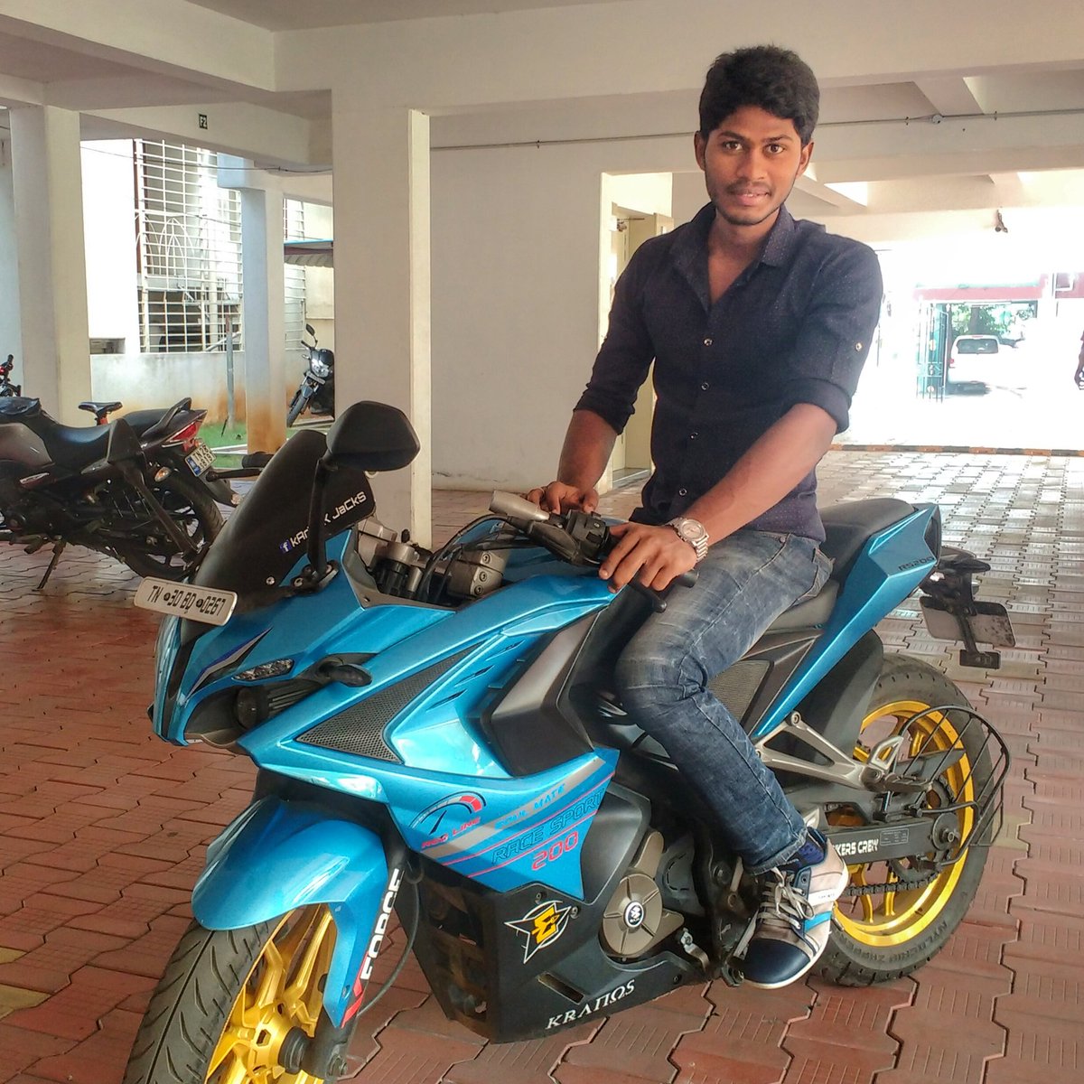 Karthik Jacks Pulsar Rs0 Modified As Blue