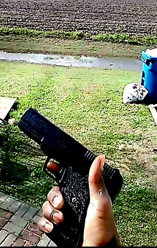 trethomas218's tweet photo. Just another burner!!!!๐ฅMake y'all pussy boys start going to church.๐ฏ๐ฒ๐ช๐ฐ๐ซ๐จ #TRE218 #DEADENDTX #LTX https://t.co/3Pu1lNI6WT